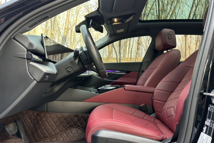 Used BMW 5 Series 2024 530Li Leading Model M Sport Package Interior 11