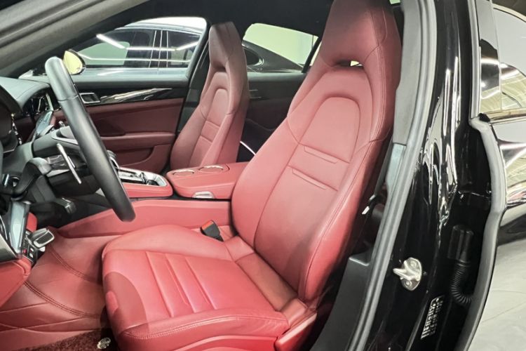 Used Porsche Panamera 2023 Facelifted Panamera 2.9T Platinum Edition