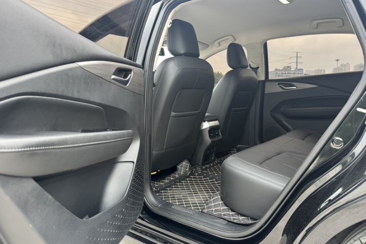 Used Wuling Xingguang 2023 150 Advanced Edition Interior 11