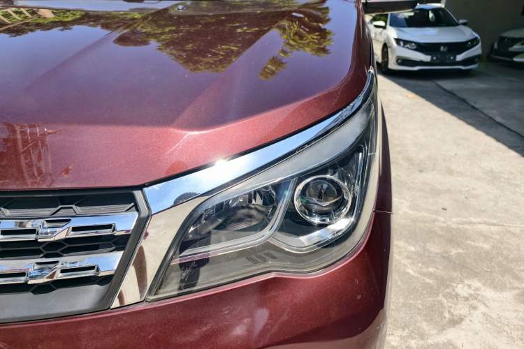 Used Venucia M50V 2017 1.6L XL CVT Luxury Edition
