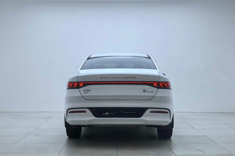 Used BYD Qin PLUS 2024 HONOR Edition DM-i 120KM Beyond Model