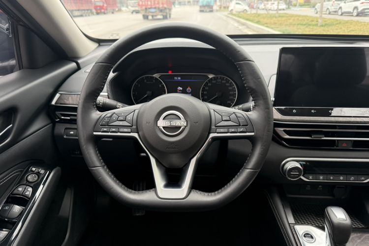 Used Nissan Teana 2022 2.0L XL-TLS Enjoyment Edition Interior 2