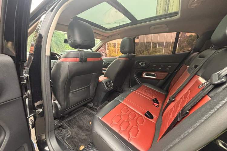 Used Citroen C5 AIRCROSS 2017 380THP Luxury Model