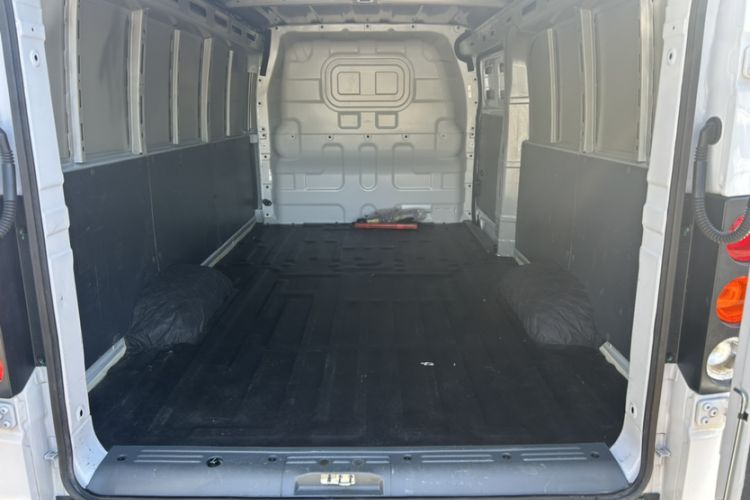 Used Farizon Xingxiang V 2024 Star Enjoy V6E Feature Edition Xuanwu 41.055 kWh
