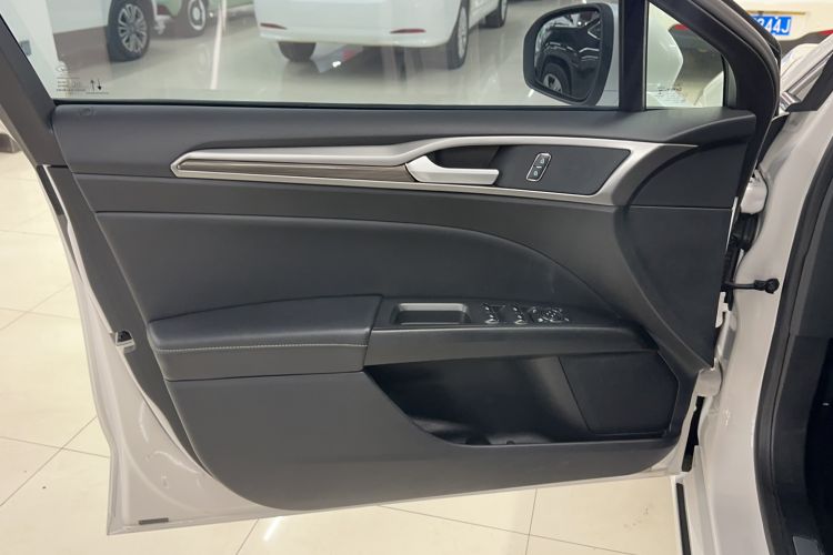 Used Ford Mondeo 2020 EcoBoost 180 Stylish Model
