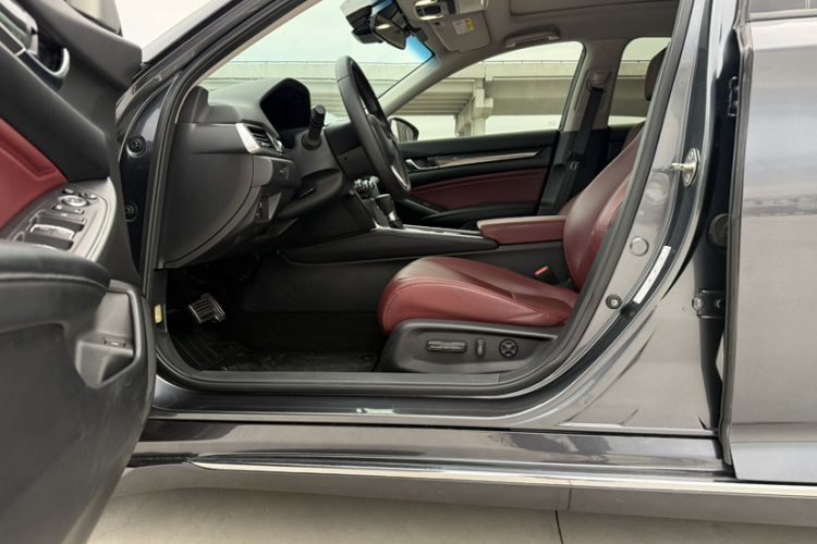 Used Honda Accord 2022 260TURBO Phantom Night · Prestige Edition