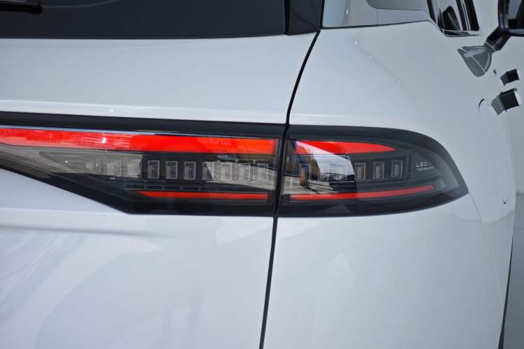 Used Chery Fengyun T9 2024 120 Long-Range Comfort Version 5-Seater with Ternary Lithium Battery
