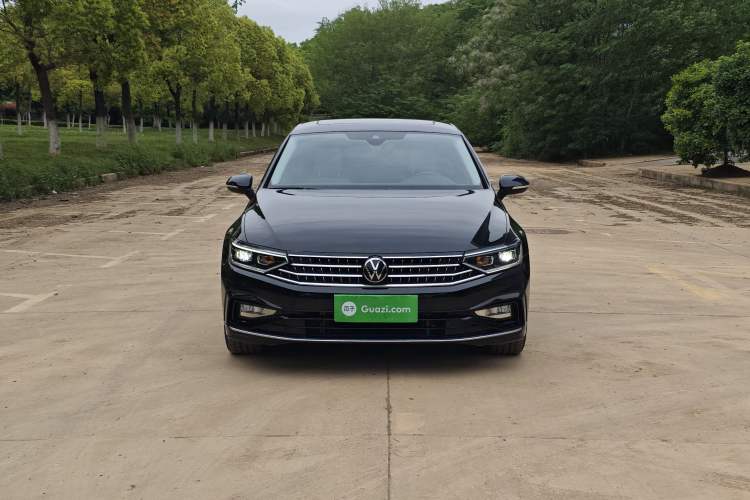 Used Volkswagen Magotan 2023 2 Million Units Commemorative Edition 330TSI DSG Luxury Version