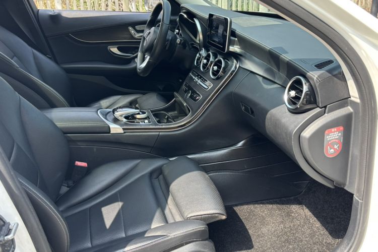 Used Mercedes-Benz C-Class 2015 C 200 L Sport Edition
