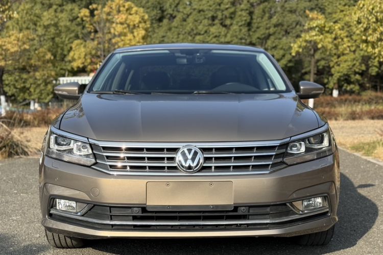 Used Volkswagen Passat 2017 330TSI DSG Prestige Edition
