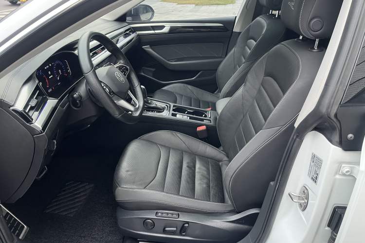 Used Volkswagen FAW-Volkswagen CC 2021 380TSI Striking Edition
