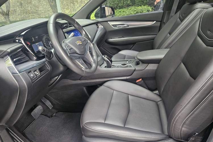 Used Cadillac XT5 2020 28T Four-Wheel Drive Tech Version