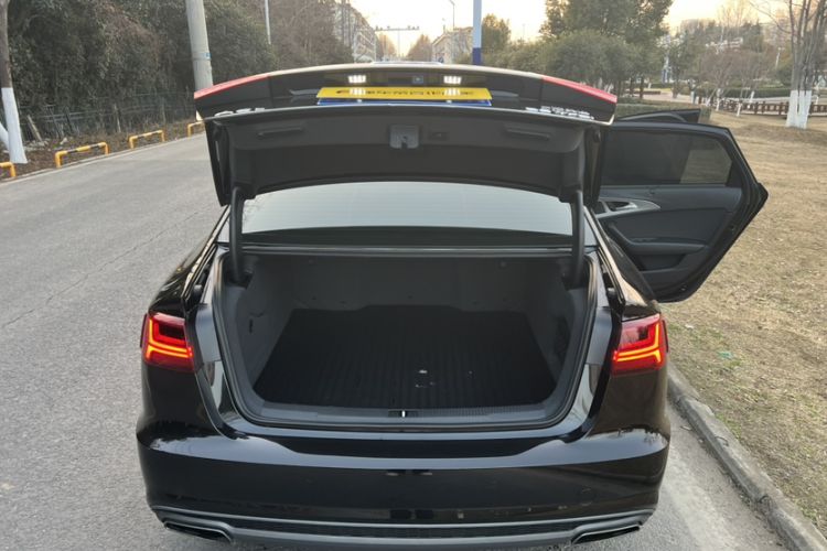 Used Audi A6L 2018 30th Anniversary Edition 35 TFSI Fashion Model