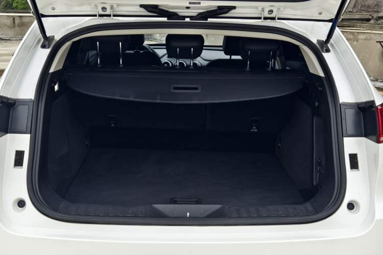 Used Wey VV7 2019 Upgraded Model 2.0T Luxury Version China V Standard