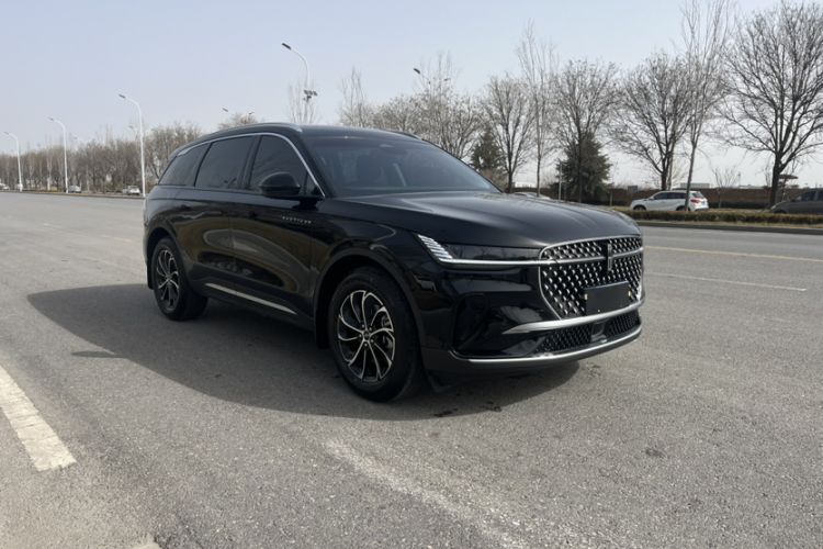 Used Lincoln Nautilus 2025 2.0T Four-Wheel Drive Luxury Edition
