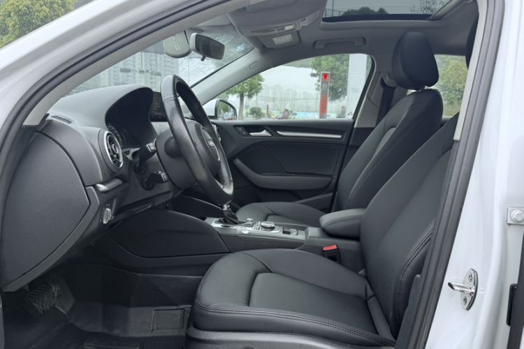 Used Audi A3 2016 Limousine 35 TFSI Prestige Edition