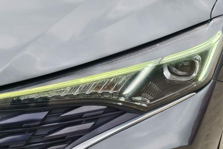 Used CHANGAN Eado 2022 PLUS Blue Whale NE 1.4T GDI DCT Prestige Edition Left Front Headlight