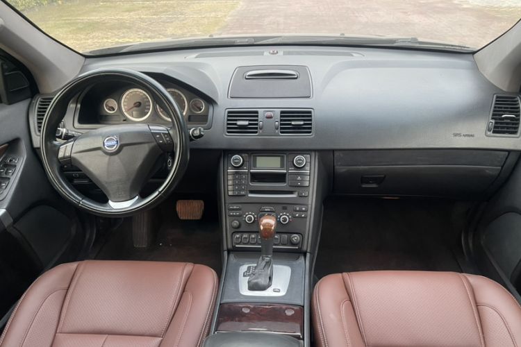 Used Volvo XC90 2013 2.5T T5 Executive Upgrade Edition