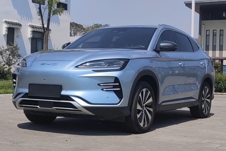 Used BYD Song PLUS New Energy 2023 Champion Edition EV 605KM Flagship PLUS