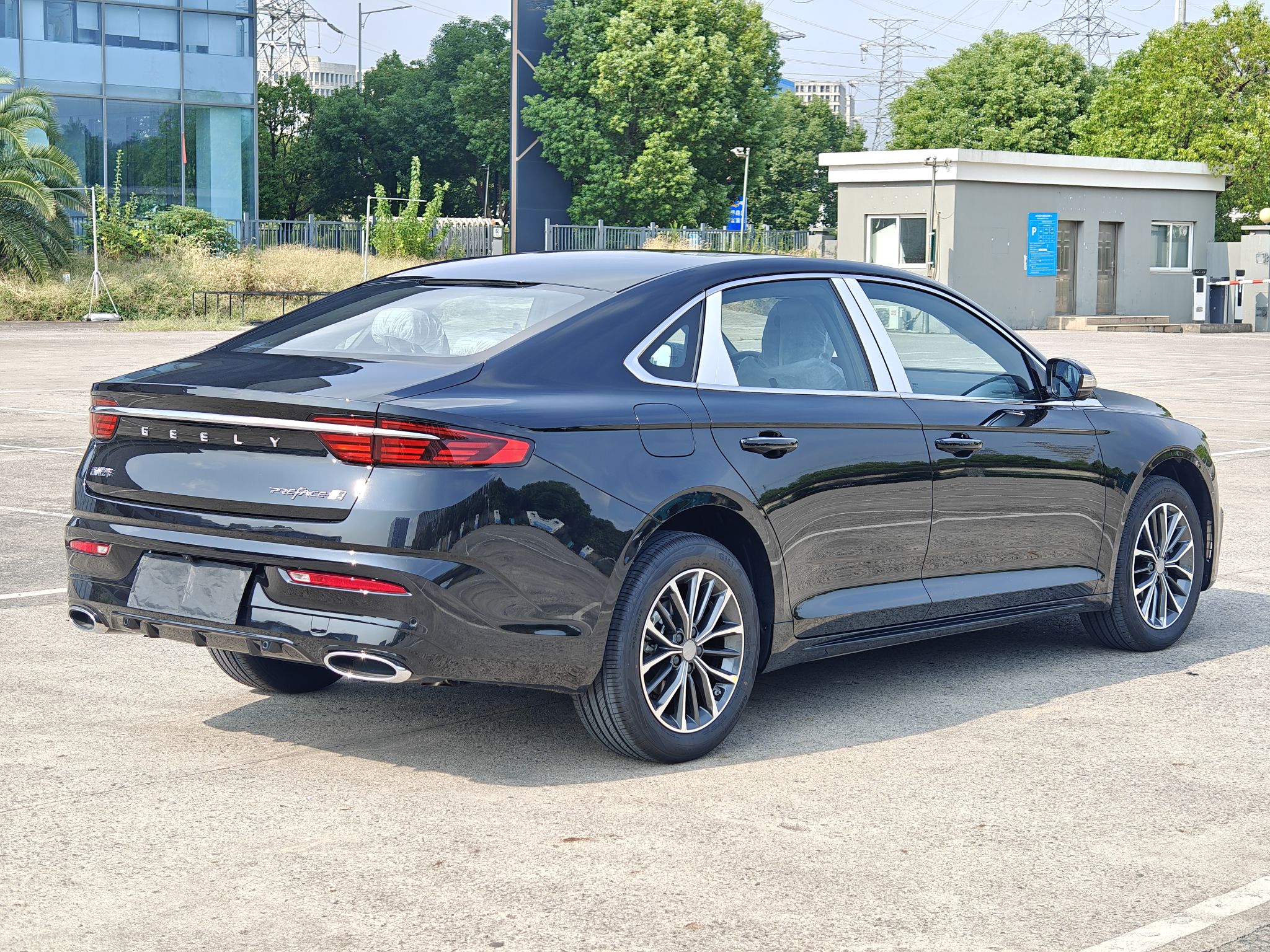 Geely Auto Preface 2025 Dongfang Yao 1.5TD Fuyao Edition — снимка 9
