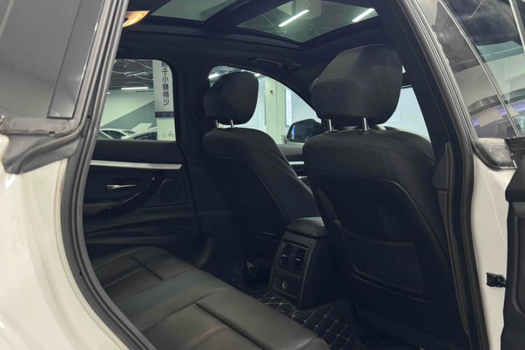 Used BMW 3 Series GT 2020 320i M Sport Package
