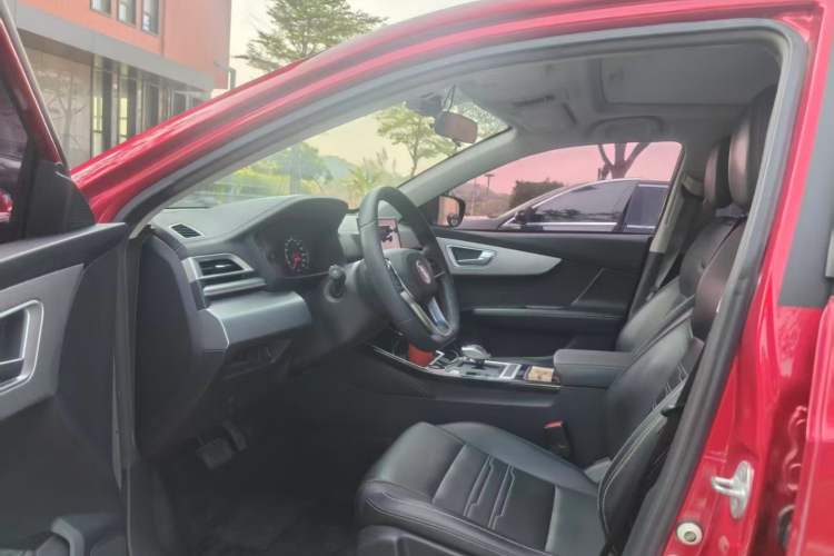 Used BYD Qin New Energy 2019 High-Range Luxury Model Interior 4