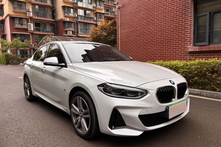 Used BMW 1 Series 2020 125i Leading Model M Sport Package Exterior 6