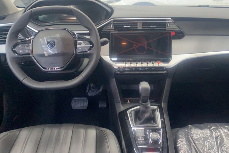 Used Peugeot 408 2022 1.6T Light-Chasing Edition
