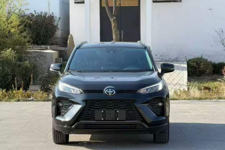 Used Toyota Wildlander 2024 2.0L CVT 4x4 Luxury PLUS Edition