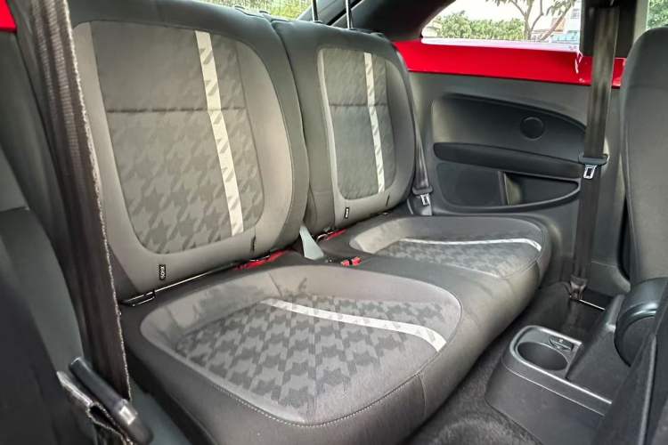 Used Volkswagen Beetle 2018 180TSI Shangle Model
