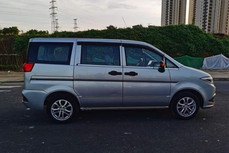 Used Dongfeng Shuaike 2016 1.5L Manual Comfort Model
