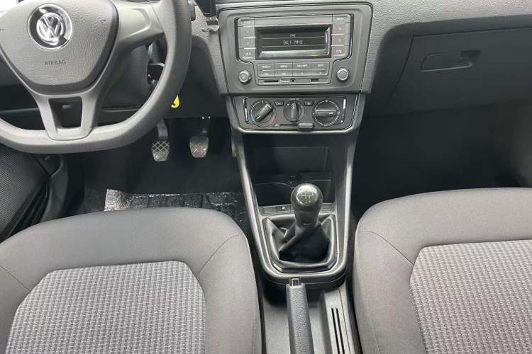Used Volkswagen Santana 2021 1.5L Manual Fashion Edition Gear Lever