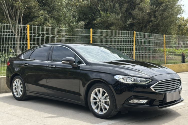 Used Ford Mondeo 2017 EcoBoost 180 Stylish Model Exterior 8