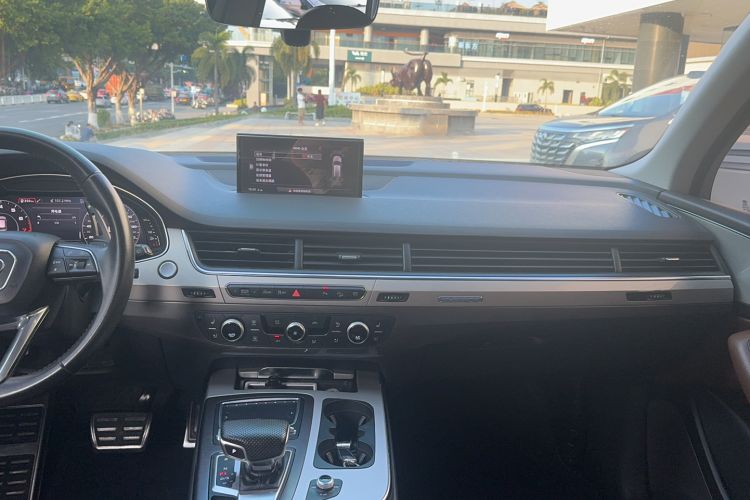 Used Audi Q7 2019 55 TFSI Technology Edition
