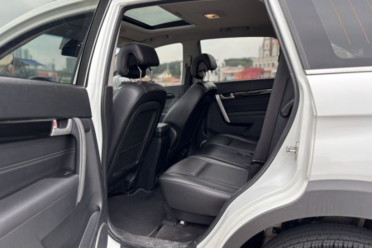 Used Chevrolet Captiva 2017 2.4L Two-Wheel Drive Luxury Edition 7 Seats
