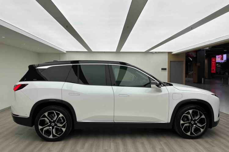 Used Nio ES8 2020 580 km Range Signature Edition Six-Seater Version
