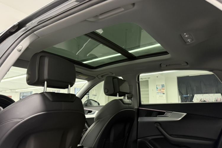 Used Audi A4L 2020 40 TFSI Luxury Dynamic Model
