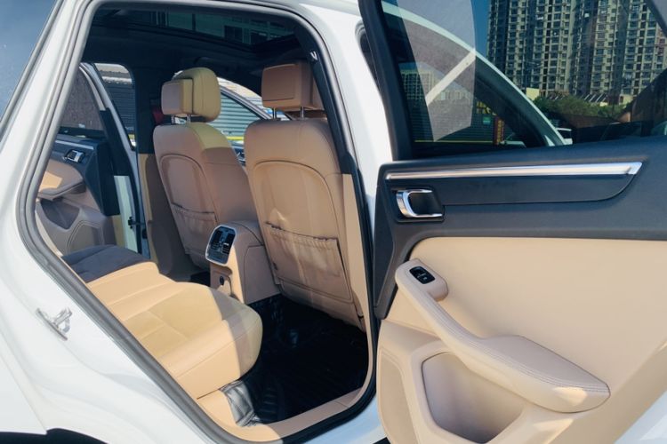 Used Porsche Macan 2020 Macan 2.0T
