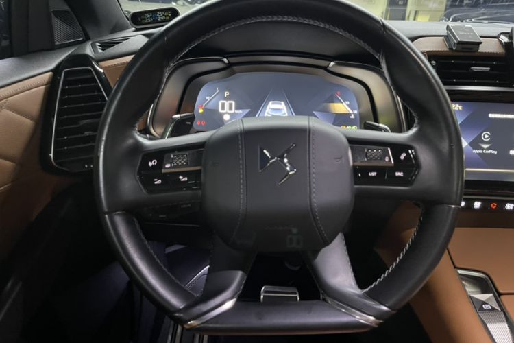 Used DS 7 2018 45THP Rivoli Pioneer Edition Steering Wheel