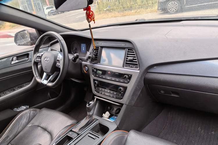 Used Honda Civic 2016 220TURBO CVT Luxury Edition
