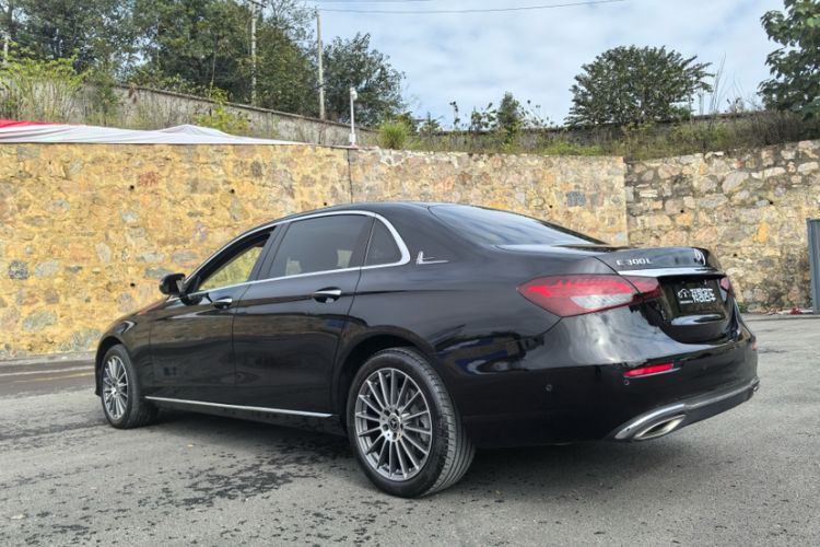 Used Mercedes-Benz E-Class 2022 Second Facelift E 260 L