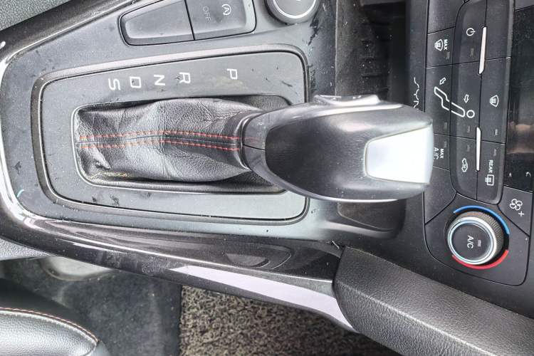 Used Ford Focus 2017 1.5T CTCC White and Black Limited Edition