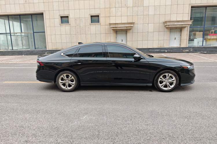 Used Honda Accord 2023 260TURBO Smart Enjoyment Version Exterior 2