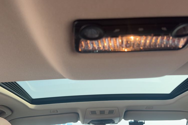 Used BMW 5 Series 2017 520Li Elegant Edition
