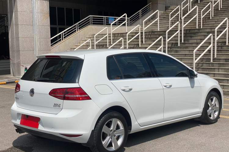 Used Volkswagen Golf 2016 230TSI Automatic Comfort Version