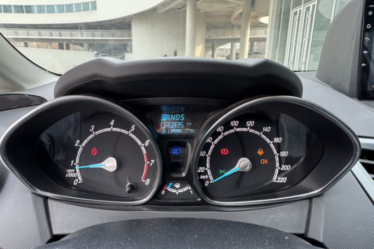 Used Ford Fiesta 2013 Hatchback 1.5L Automatic Fashion Edition
