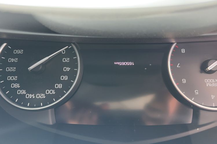 Used Cadillac CT6 2020 28T Elite Edition Odometer Close Up