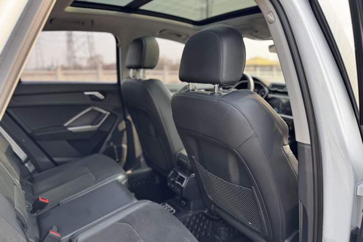 Used Audi Q3 2021 35 TFSI Progressive Dynamic Edition
