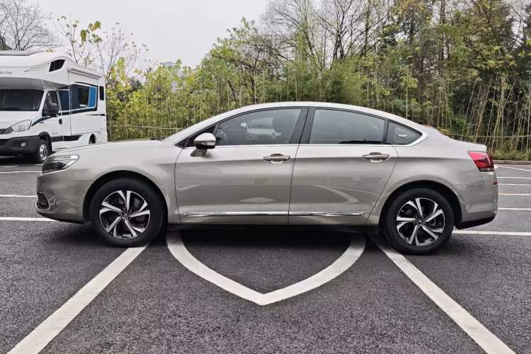 Used Citroen C5 2017 350THP Automatic Luxury Model