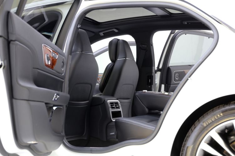 Used Lincoln Continental 2019 2.0T Two-Wheel Drive Prestige Version China V Standard